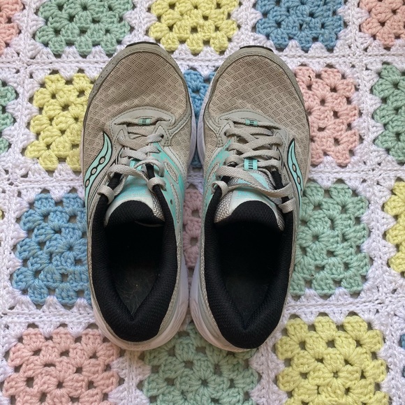 Saucony Cohesion 13 Running Sneakers 8 - Picture 4 of 7